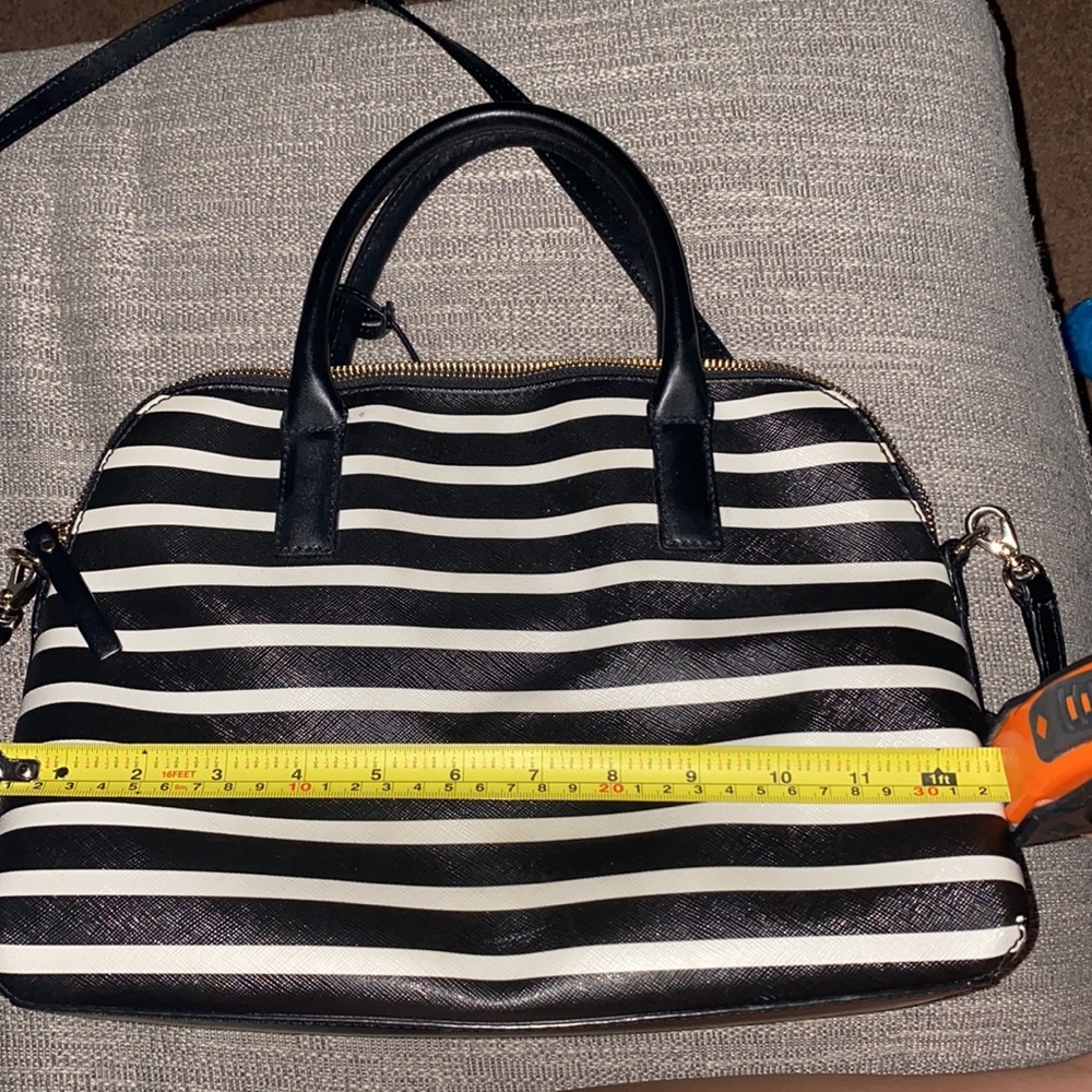 Kate Spade Cross Body - Picture 3 of 5